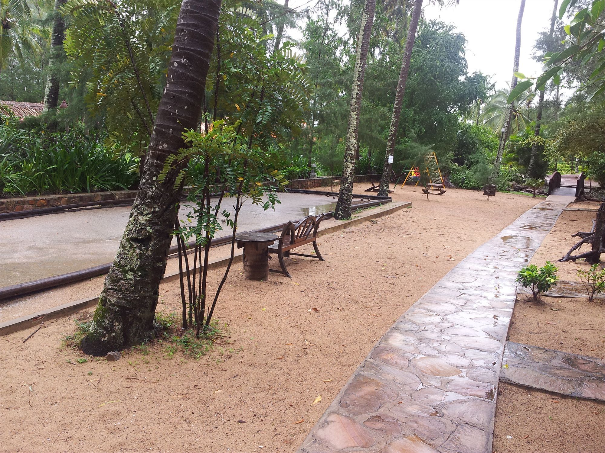 Nataya Round House Coral Bay Resort Kampot Exterior photo